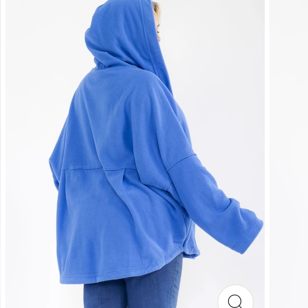 Plus size, Long Sleeve Open Front Pockets Hooded Cardigan. - Picture 4 of 6
